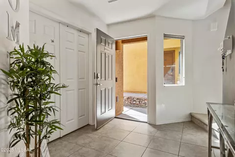 Entry Way - 8002 Nautilus Dr, Tucson, AZ 85756 photo 1 of 4
