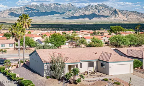 4771 S Tropicana Dr, Green Valley, AZ 85622