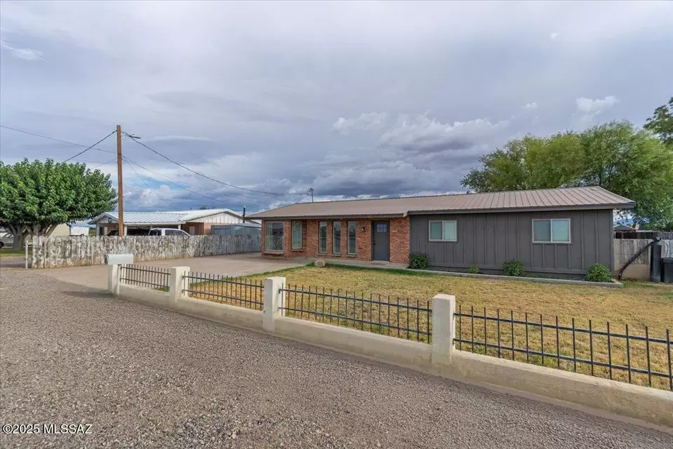 Other - 417 E Lonestar Rd, Safford, AZ 85546 photo 2 of 13