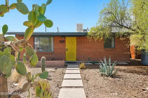 4780 E 3rd St, Tucson, AZ 85711