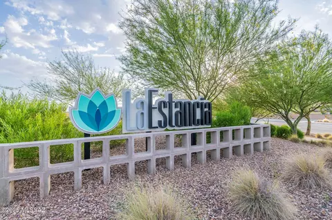 6830 E Via Arroyo Largo, Tucson, AZ 85756