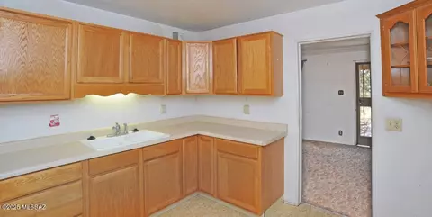 Kitchen - 5665 E 25th St, Tucson, AZ 85711 photo 2 of 4