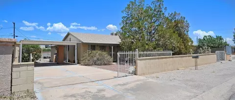 5665 E 25th St, Tucson, AZ 85711