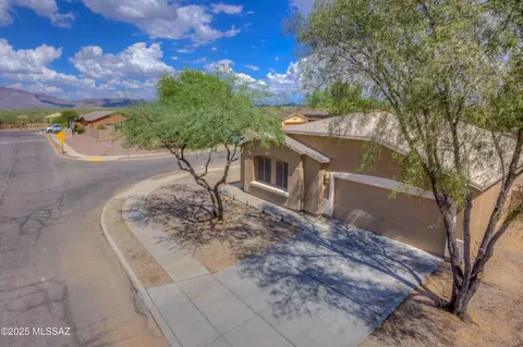 6339 S Iberia Ave, Tucson, AZ 85757