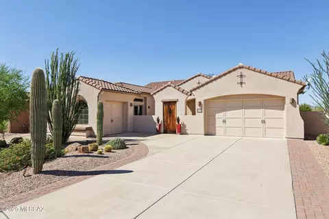 13633 N Napoli Way, Oro Valley, AZ 85755