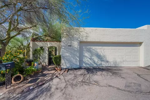 8701 E Terrace Pl, Tucson, AZ 85710