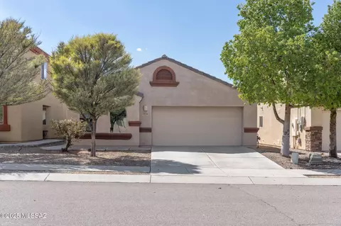 7978 Nautilus Dr, Tucson, AZ 85756