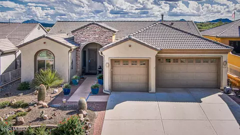 2007 W Cactus Run Dr, Green Valley, AZ 85622