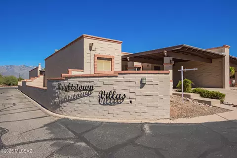 8111 Daniella Ci E, Tucson, AZ 85715