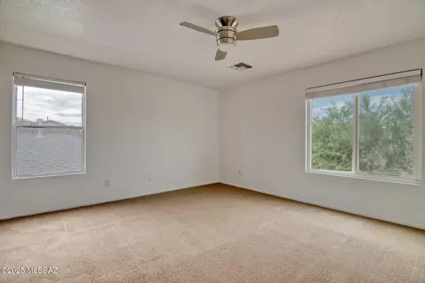 Bedroom - 6202 E Stonechat Dr, Tucson, AZ 85756 photo 1 of 9