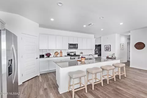 943 S Grantham Ave, Vail, AZ 85641 photo 5