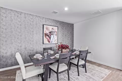 943 S Grantham Ave, Vail, AZ 85641 photo 9