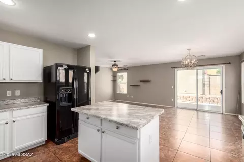 Kitchen - 8043 E Judicial St, Tucson, AZ 85730 photo 2 of 4