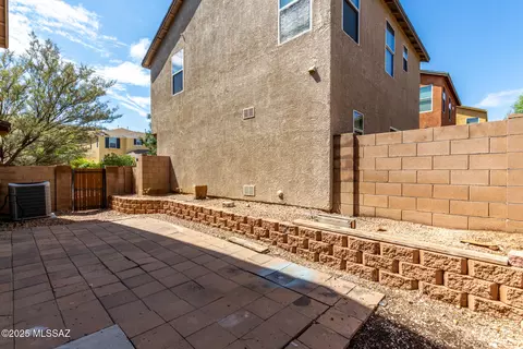 Exterior - 8043 E Judicial St, Tucson, AZ 85730 photo 3 of 5