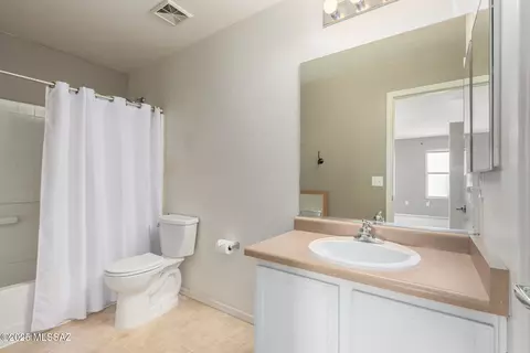 Bath - 8043 E Judicial St, Tucson, AZ 85730 photo 2 of 3