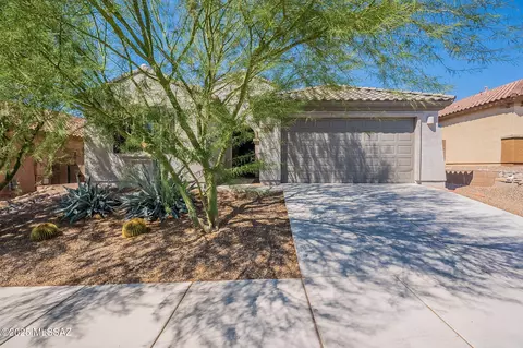 5144 W Paytons Ct, Tucson, AZ 85742
