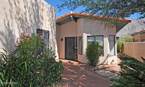4679 E Chaco Pl, Tucson, AZ 85718 photo 10