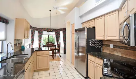 4679 E Chaco Pl, Tucson, AZ 85718 photo 11