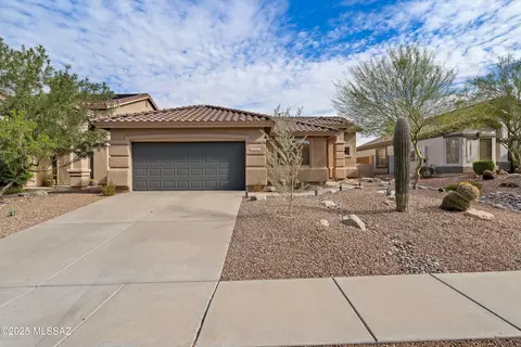 2211 E Bedrock Ln, Oro Valley, AZ 85755