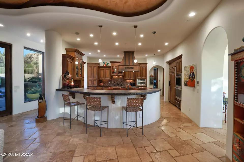 Kitchen - 13971 N Jims Deadend Pl, Marana, AZ 85658 photo 3 of 6