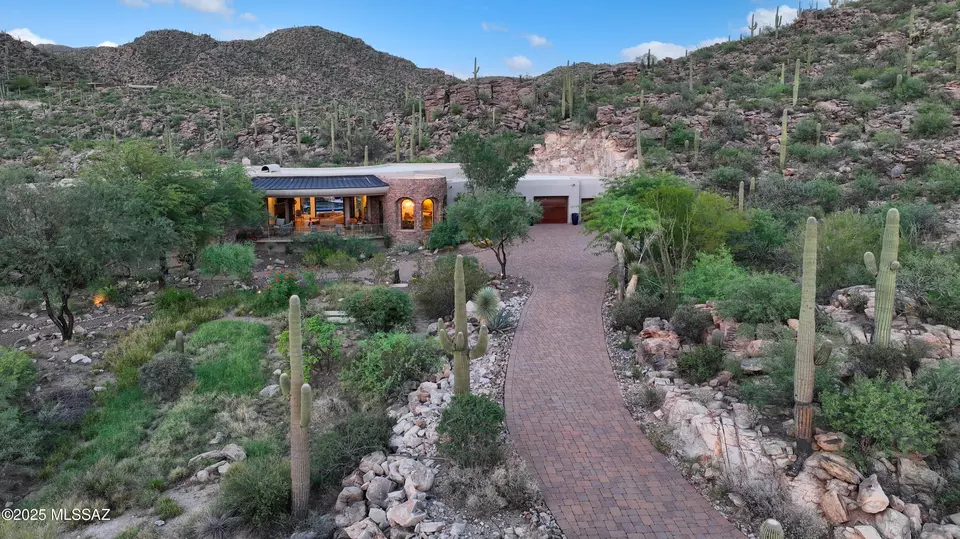 Other - 13971 N Jims Deadend Pl, Marana, AZ 85658 photo 1 of 12