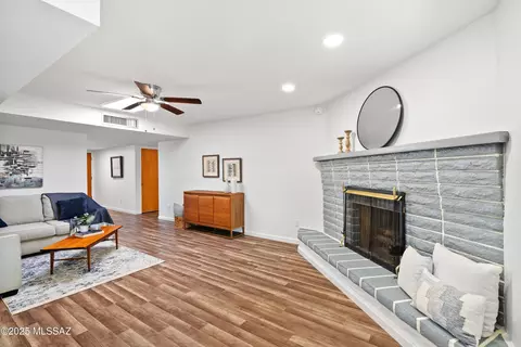 9202 E Roberto St, Tucson, AZ 85710 photo 20