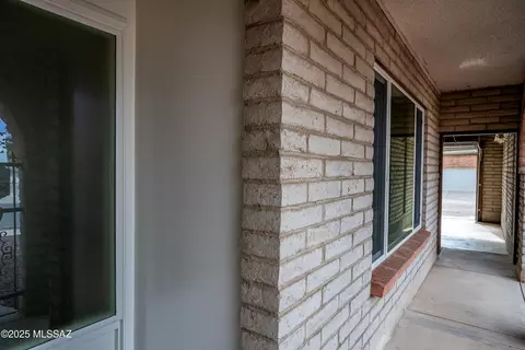 9202 E Roberto St, Tucson, AZ 85710 photo 42