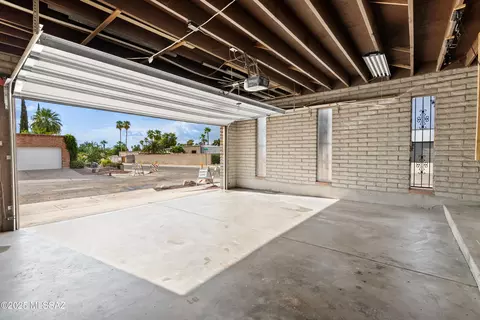 9202 E Roberto St, Tucson, AZ 85710 photo 44