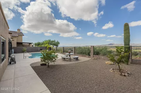 Exterior - 60554 E Broken Bit Pl, Saddlebrooke, AZ 85739 photo 5 of 6