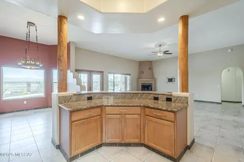 Kitchen - 60554 E Broken Bit Pl, Saddlebrooke, AZ 85739 photo 6 of 6