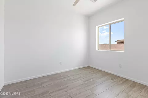 Bedroom - 913 N Blue Slate Dr N, Vail, AZ 85641 photo 3 of 4