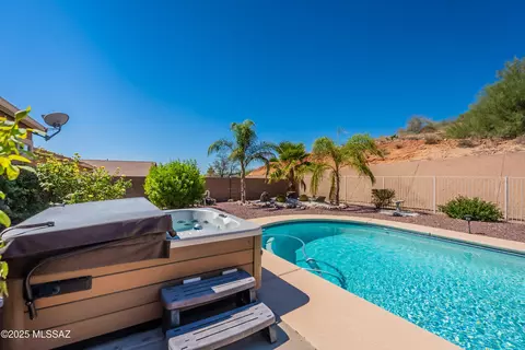Exterior - 60890 Eagle Heights Dr, Tucson, AZ 85739 photo 3 of 8