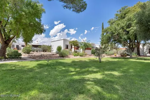 392 S Paseo Madera #A, Green Valley, AZ 85614