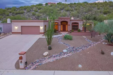 4067 N Wilmot Rd, Tucson, AZ 85750