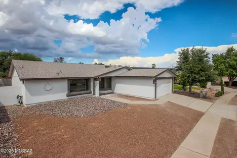 1520 W Nevins Dr, Tucson, AZ 85746