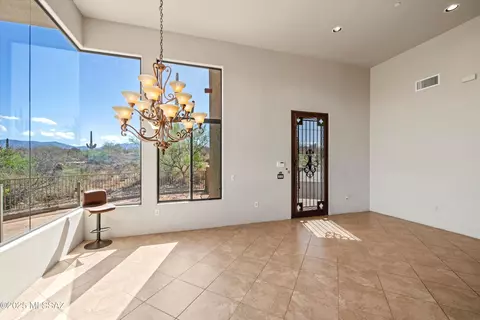 Dining - 15244 E Tumbling W Ranch Pl, Vail, AZ 85641 photo 4 of 5