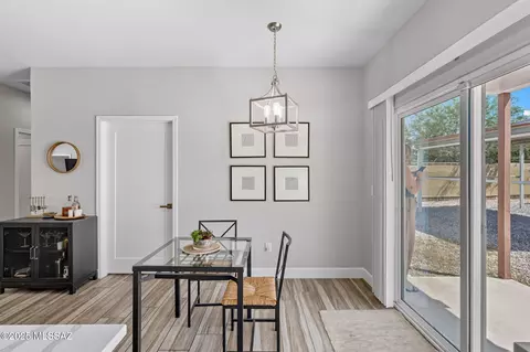 Dining - 232 E Jacinto St, Tucson, AZ 85705 photo 1 of 1