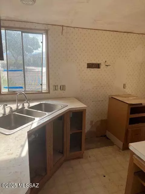 904 N Prescott Ave, Willcox, AZ 85643 photo 4