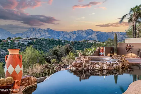 4267 N Sabino Mountain Dr, Tucson, AZ 85750