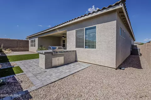 Exterior - 12756 E Tortoise Pointe Pl, Vail, AZ 85641 photo 5 of 6