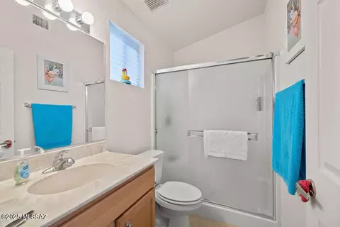 Bath - 7207 Explorer Blvd, Tucson, AZ 85756 photo 1 of 3