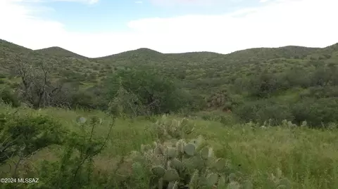 S Goodenough Trail, Vail, AZ 85641