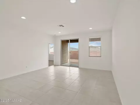 Living - 12591 E Remi Dr, Vail, AZ 85641 photo 4 of 5