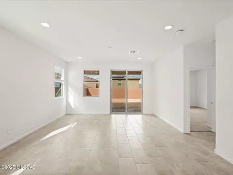Living - 12615 E Remi Dr, Vail, AZ 85641 photo 3 of 4