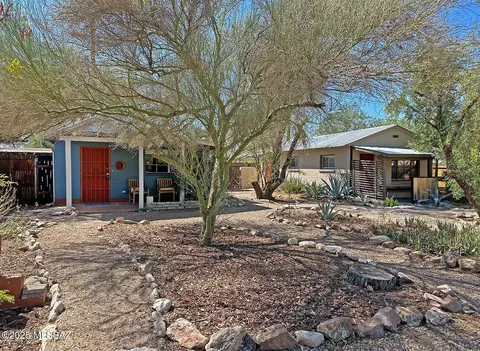 Exterior - 4054 E Montecito St, Tucson, AZ 85711 photo 1 of 13