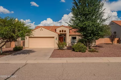 403 Via Capri, Rio Rico, AZ 85648