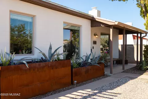 4608 E 8th St, Tucson, AZ 85711 photo 7