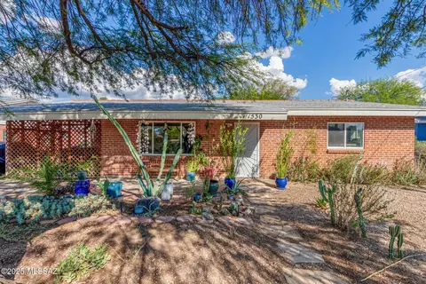 1530 N Magnolia Ave, Tucson, AZ 85712