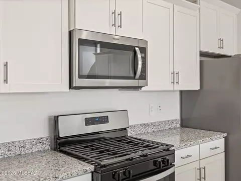 6914 W Indian Clover Way, Tucson, AZ 85757