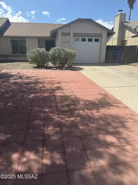 5384 S Oakhaven Dr, Tucson, AZ 85746